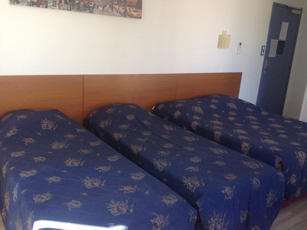 Du Loup Hotel *